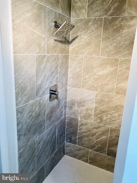 1832 Cedar Road Pasadena, MD 21122 - Photo 30 of 47 MASTER BATH SHOWER