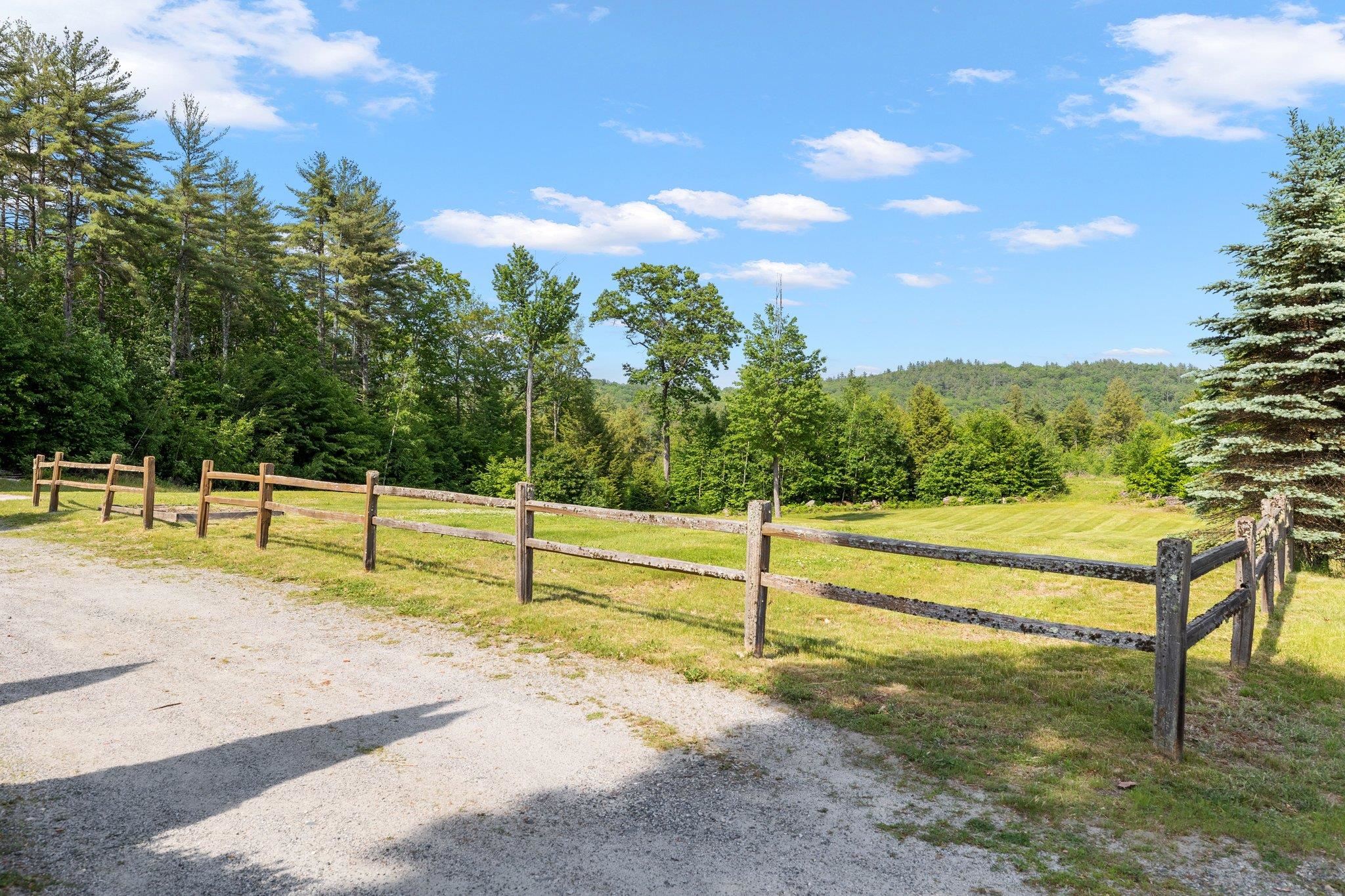 188 Couchtown Road Warner, NH 03278 - Photo 4 of 38