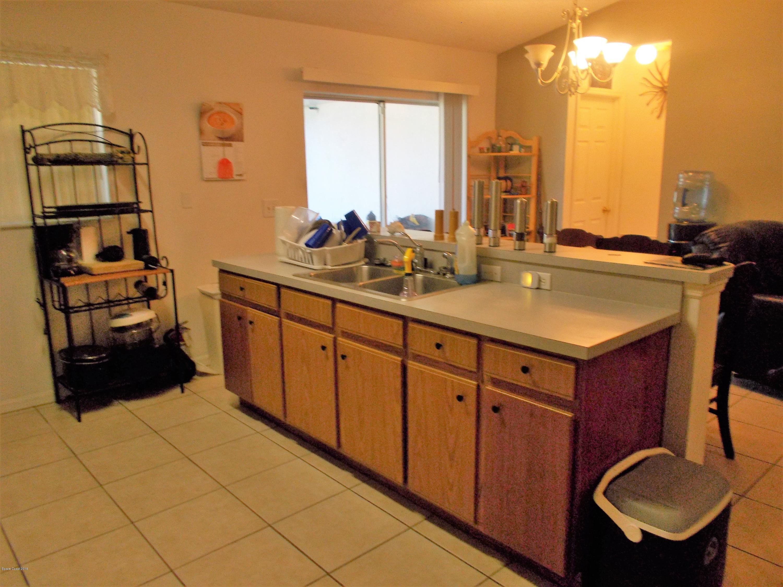 425 Del Monte Road Sebastian, FL 32958 - Photo 2 of 8 DSCN3674