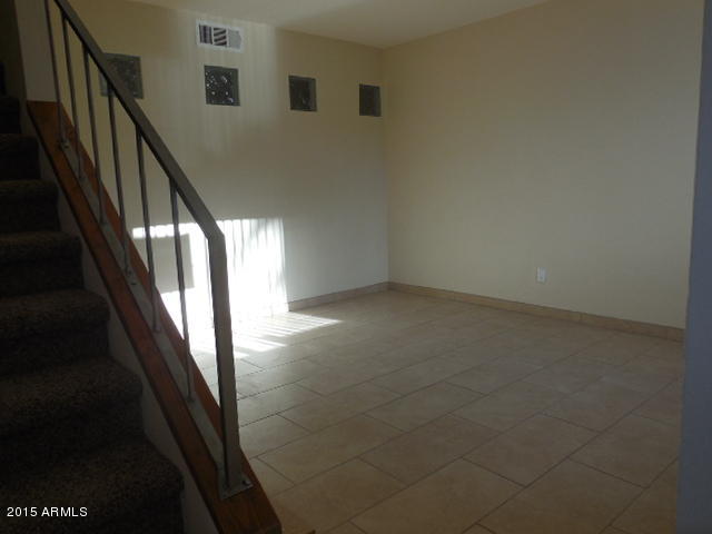 3511 East Baseline Road, Unit 1253 Phoenix, AZ 85042 - Photo 20 of 34 Staggered Tilework