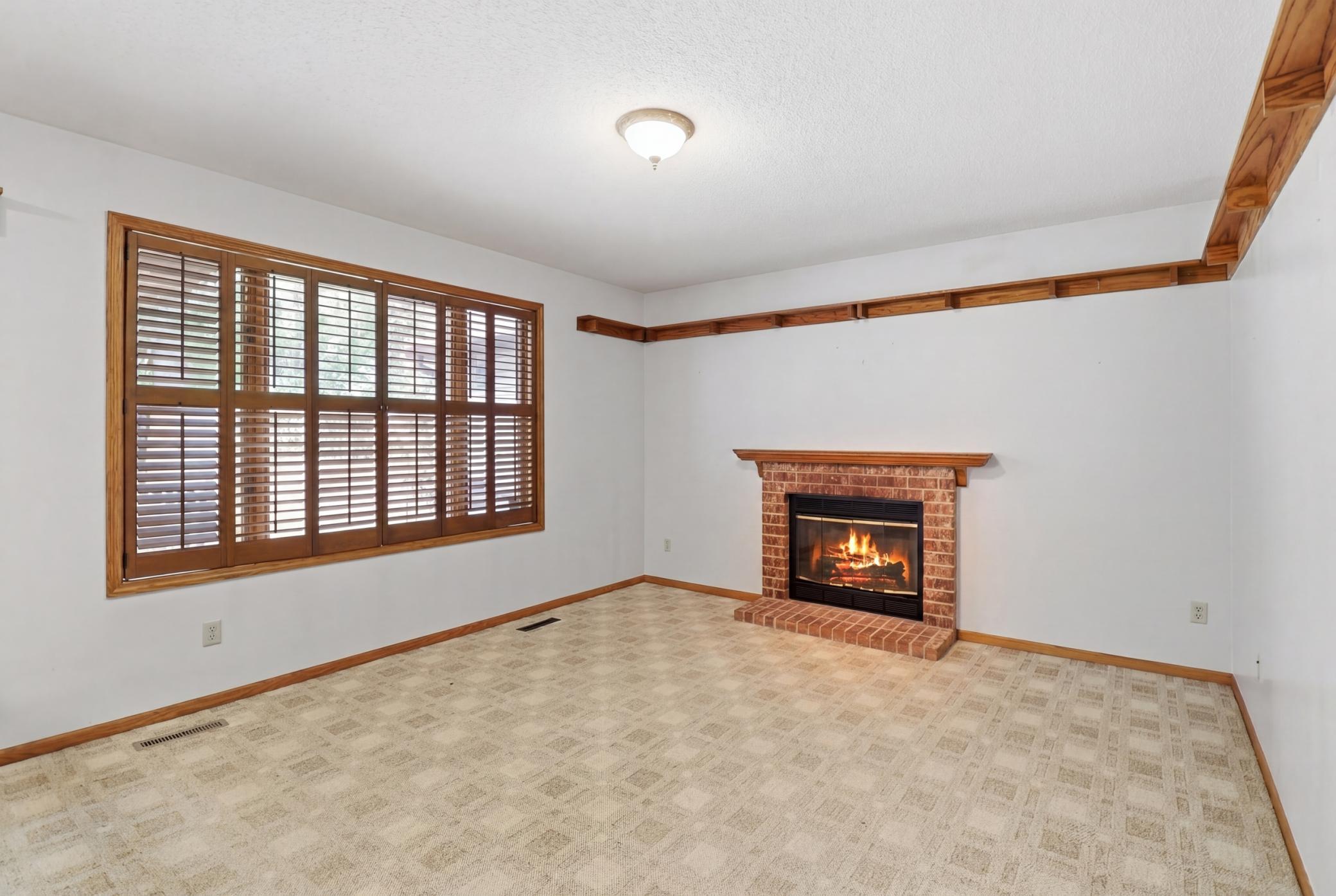 13721 Danbury Path Rosemount, MN 55068 - Photo 17 of 49