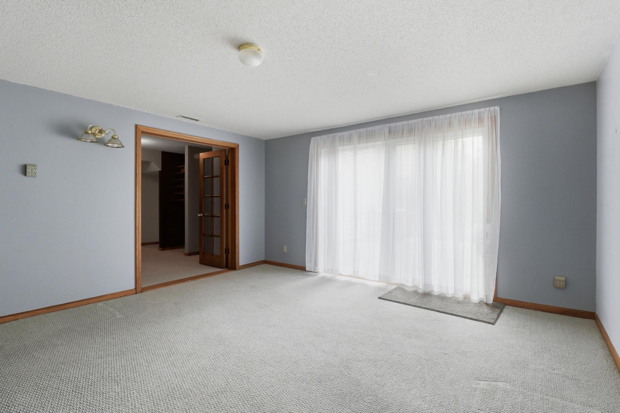 13721 Danbury Path Rosemount, MN 55068 - Photo 37 of 49