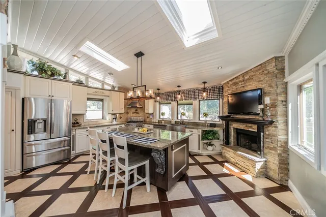 $1,225,000 | 937 Emerson Street, Upland, CA 91784