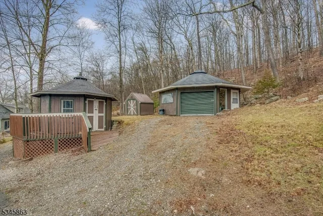 a view of a outdoor space