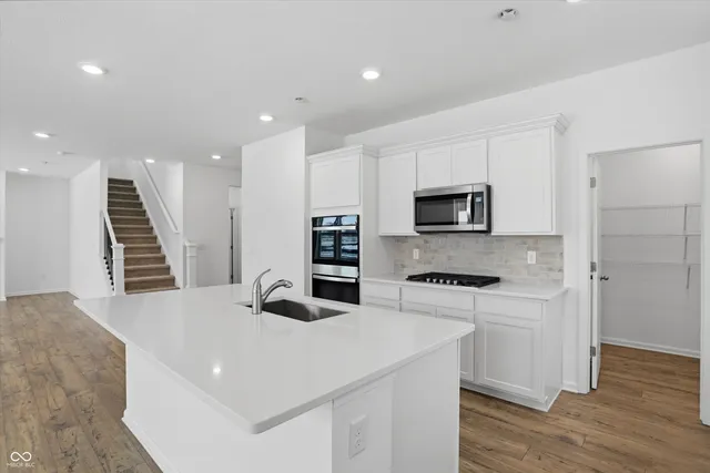 $419,990 | 5720 Cloister Lane, McCordsville, IN 46055