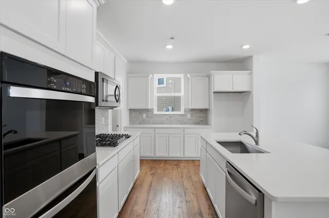 $419,990 | 5720 Cloister Lane, McCordsville, IN 46055