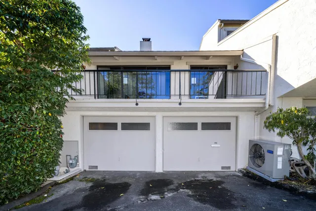 $1,795,000 | 166 Sand Hill Circle, Menlo Park, CA 94025