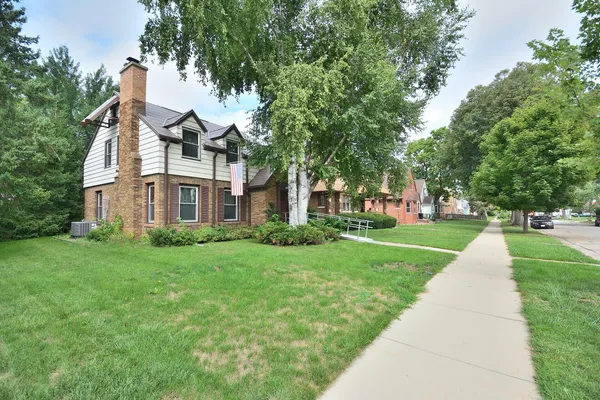 $199,900 | 3715 North 40th Street, Milwaukee, WI 53216