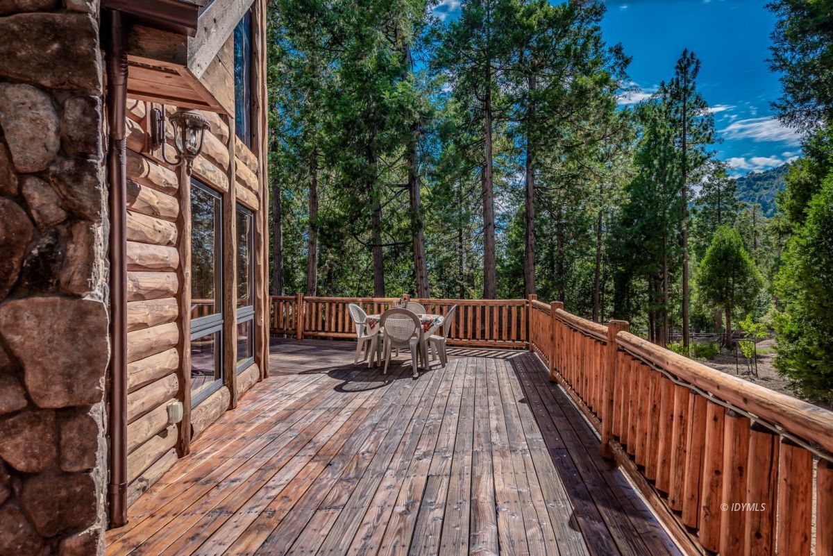 25117 Fern Valley Road Idyllwild, CA 92549 - Photo 52 of 67 a view of balcony with deck and wooden floor