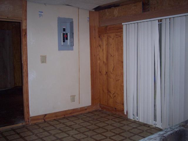 11 Riverside Street Laurens, SC 29360 - Photo 5 of 9 Gallery Image 5