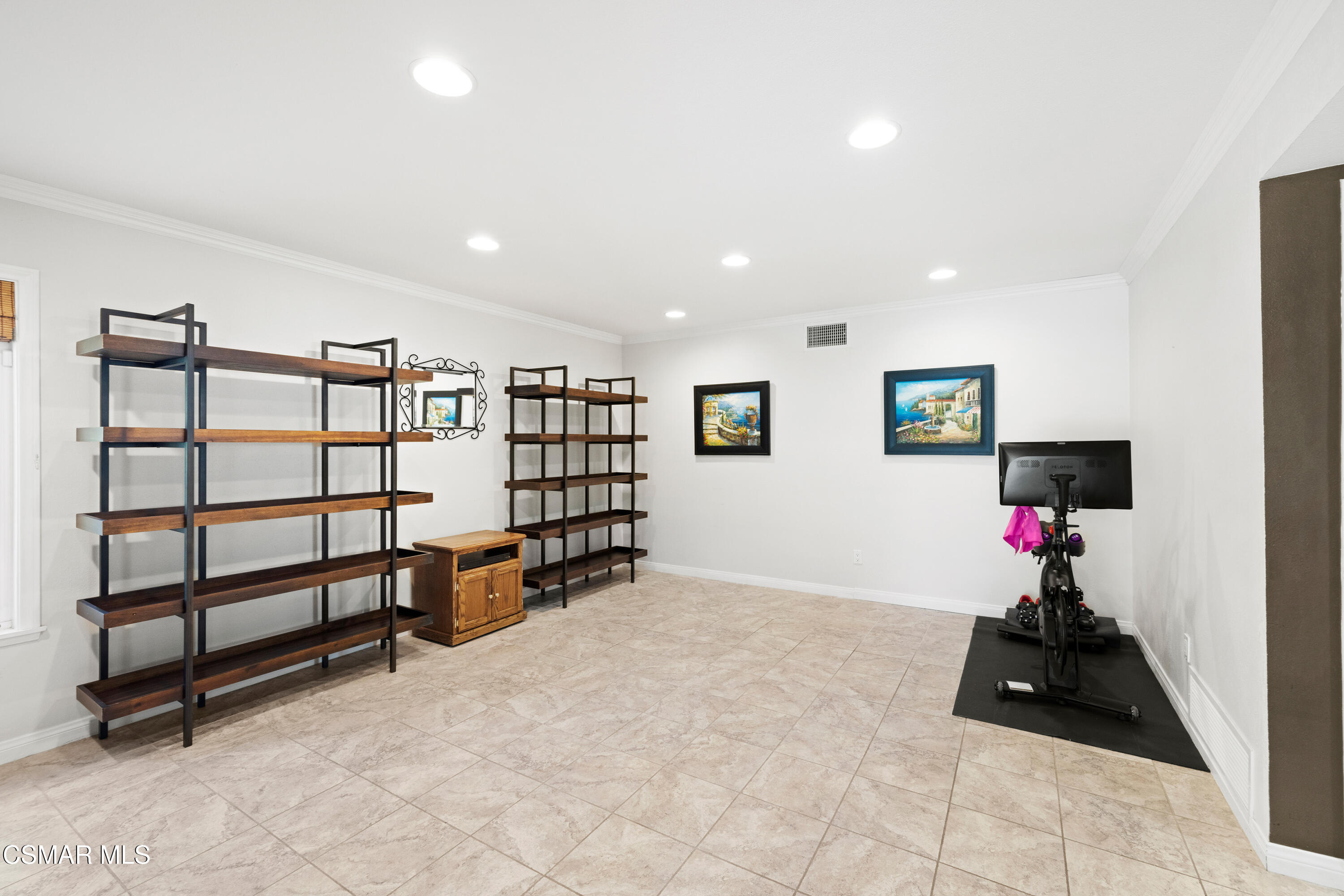 3581 Rachael Avenue Simi Valley, CA 93063 - Photo 14 of 31 Rachael14