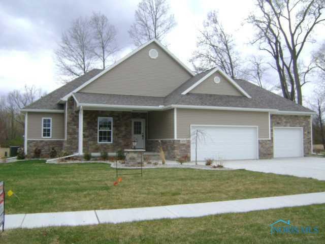 7411 Crossridge Road Holland, OH 43528 - Photo 1 of 20 Exterior Front.