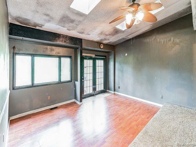 8061 Corunna Road Flint, MI 48532 - Photo 7 of 25 Gallery Image 7