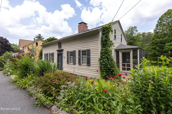 $680,000 | 7 Stockbridge Road, West Stockbridge, MA 01266
