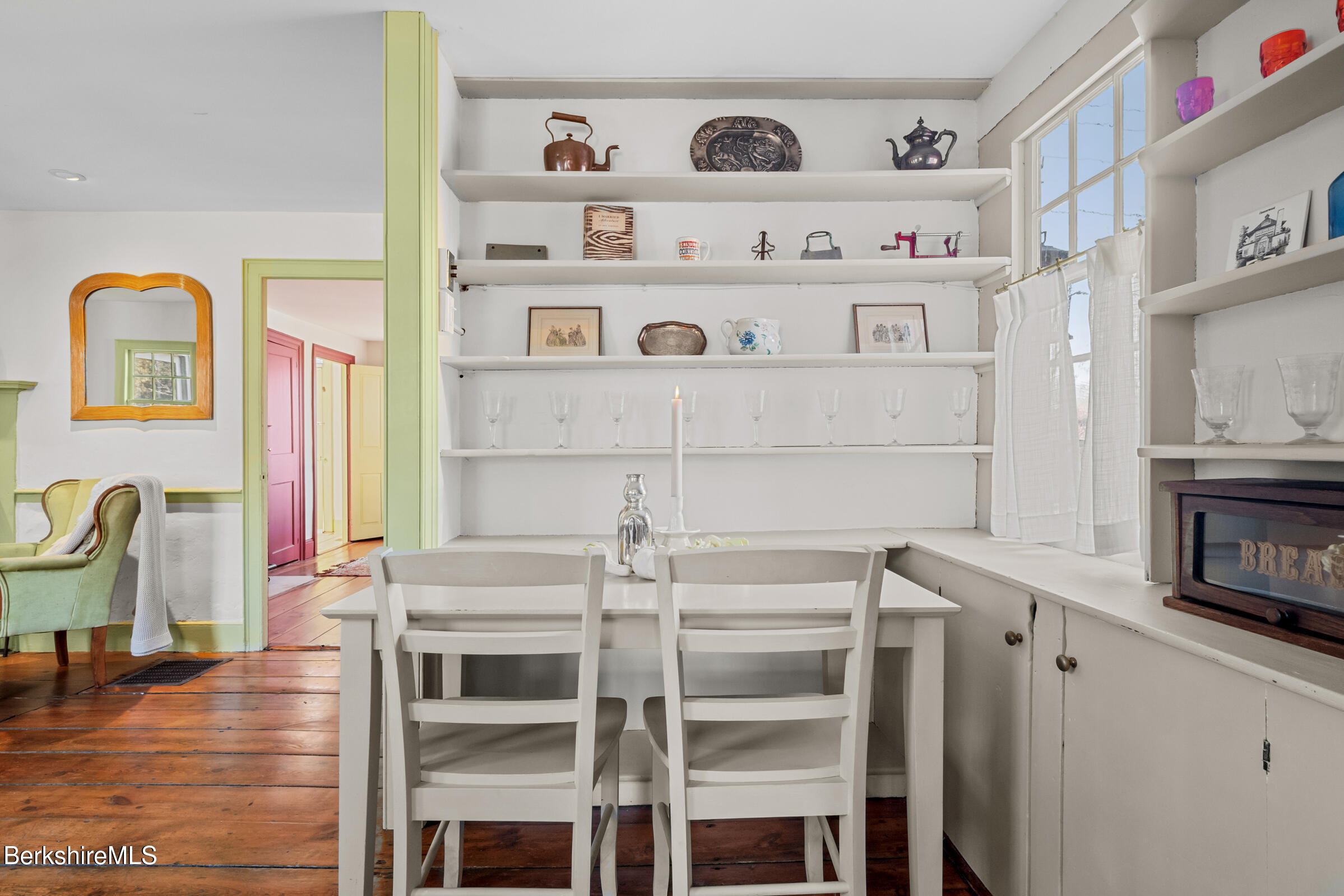7 Stockbridge Road West Stockbridge, MA 01266 - Photo 19 of 44 Breakfast Nook