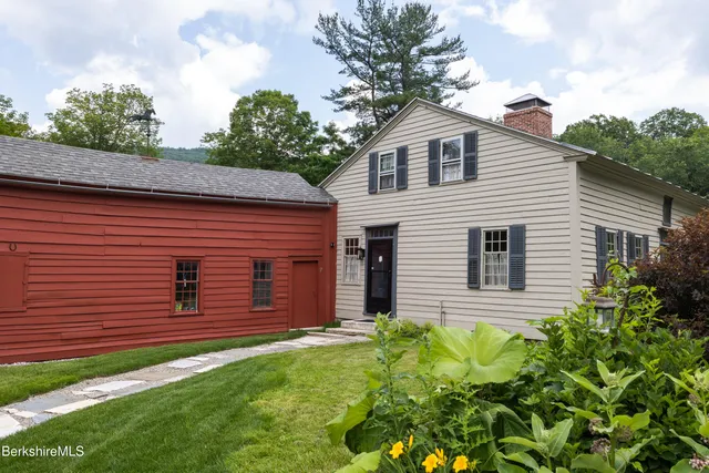 $680,000 | 7 Stockbridge Road, West Stockbridge, MA 01266