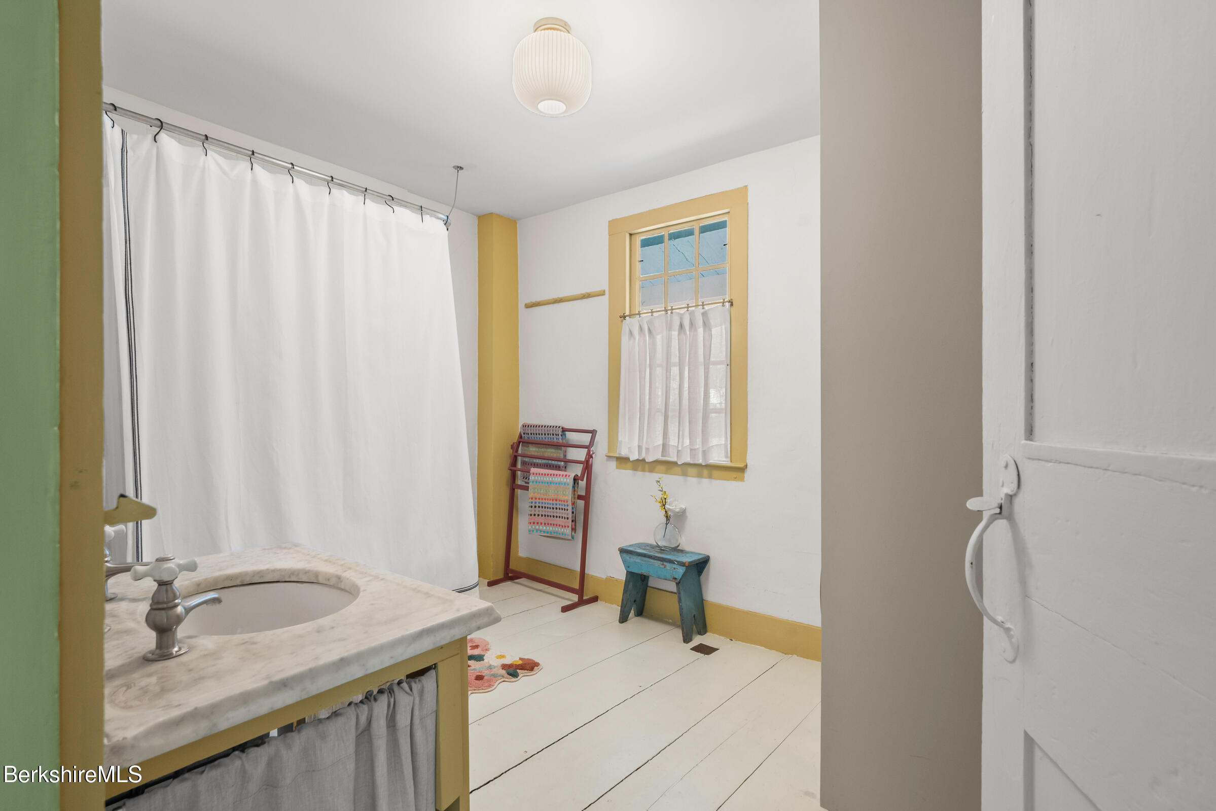 7 Stockbridge Road West Stockbridge, MA 01266 - Photo 29 of 44 1st Floor Full Bath