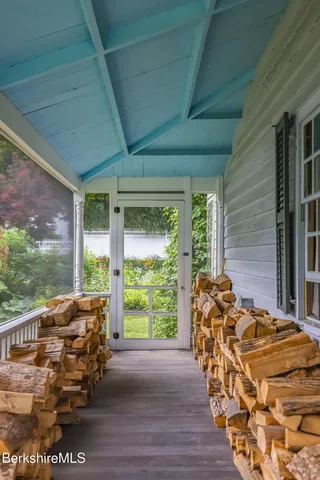 $680,000 | 7 Stockbridge Road, West Stockbridge, MA 01266