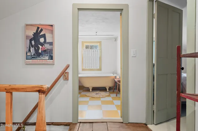 $680,000 | 7 Stockbridge Road, West Stockbridge, MA 01266