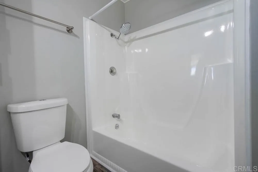 8301 Mission Gorge Road, Unit 195 Santee, CA 92071 - Photo 25 of 42 Gallery Image 25
