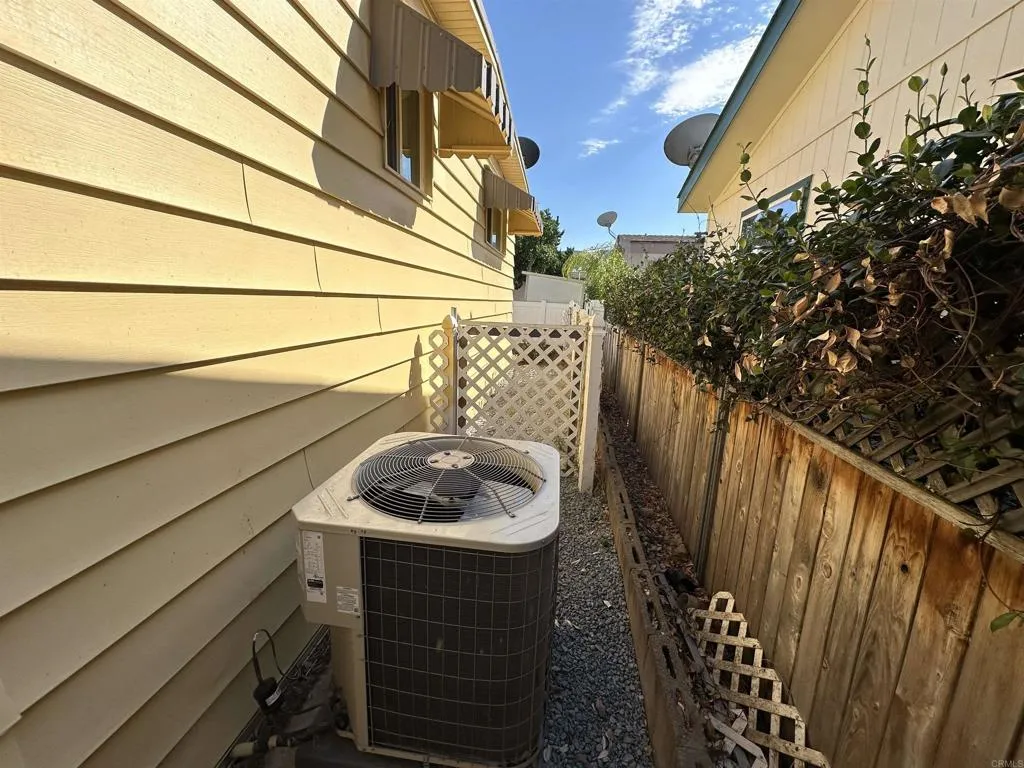 8301 Mission Gorge Road, Unit 195 Santee, CA 92071 - Photo 35 of 42 Gallery Image 35