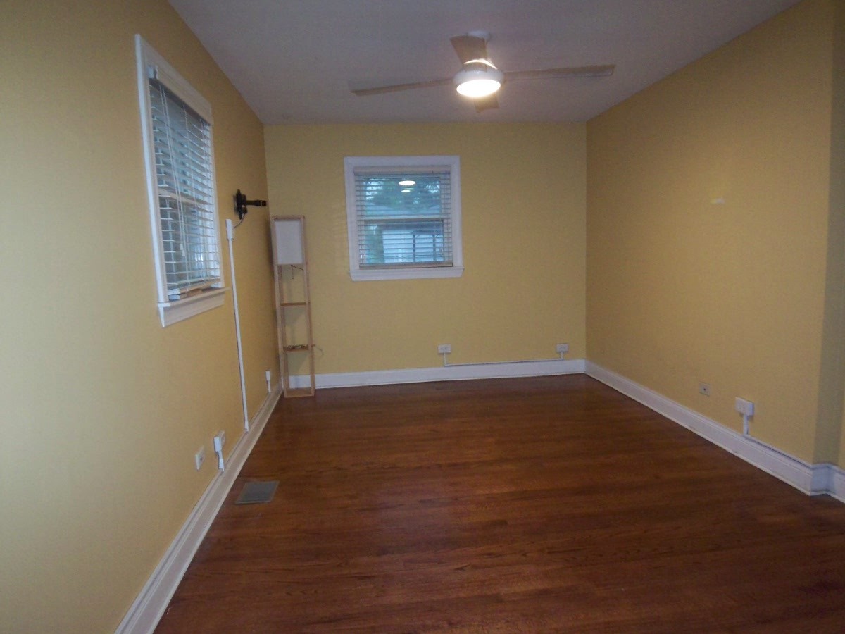 875 Addison Road Addison, IL 60101 - Photo 15 of 29