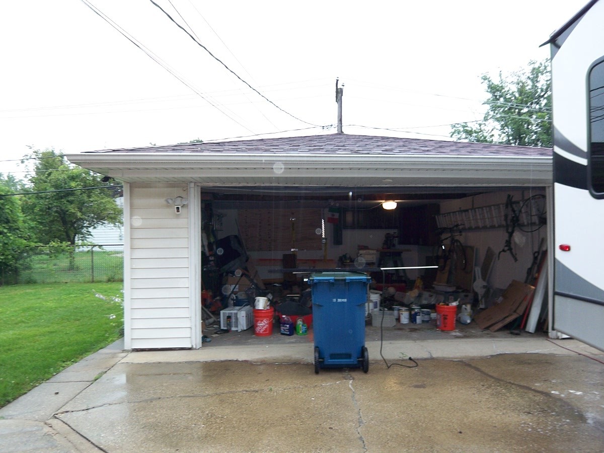 875 Addison Road Addison, IL 60101 - Photo 26 of 29