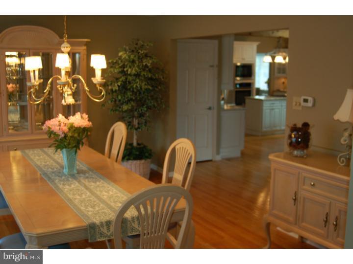 21 Fenimore Road Lumberton, NJ 08048 - Photo 11 of 25 Dining Room