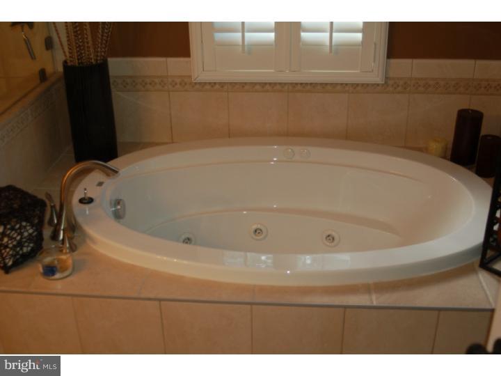 21 Fenimore Road Lumberton, NJ 08048 - Photo 15 of 25 Master Bathroom