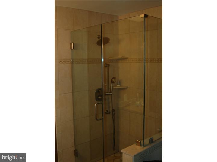21 Fenimore Road Lumberton, NJ 08048 - Photo 16 of 25 Master Bathroom