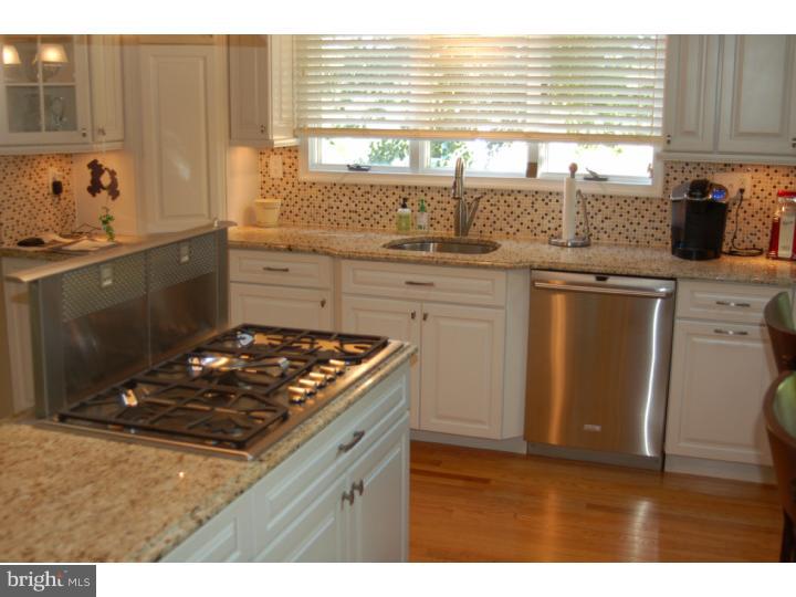 21 Fenimore Road Lumberton, NJ 08048 - Photo 6 of 25 Kitchen