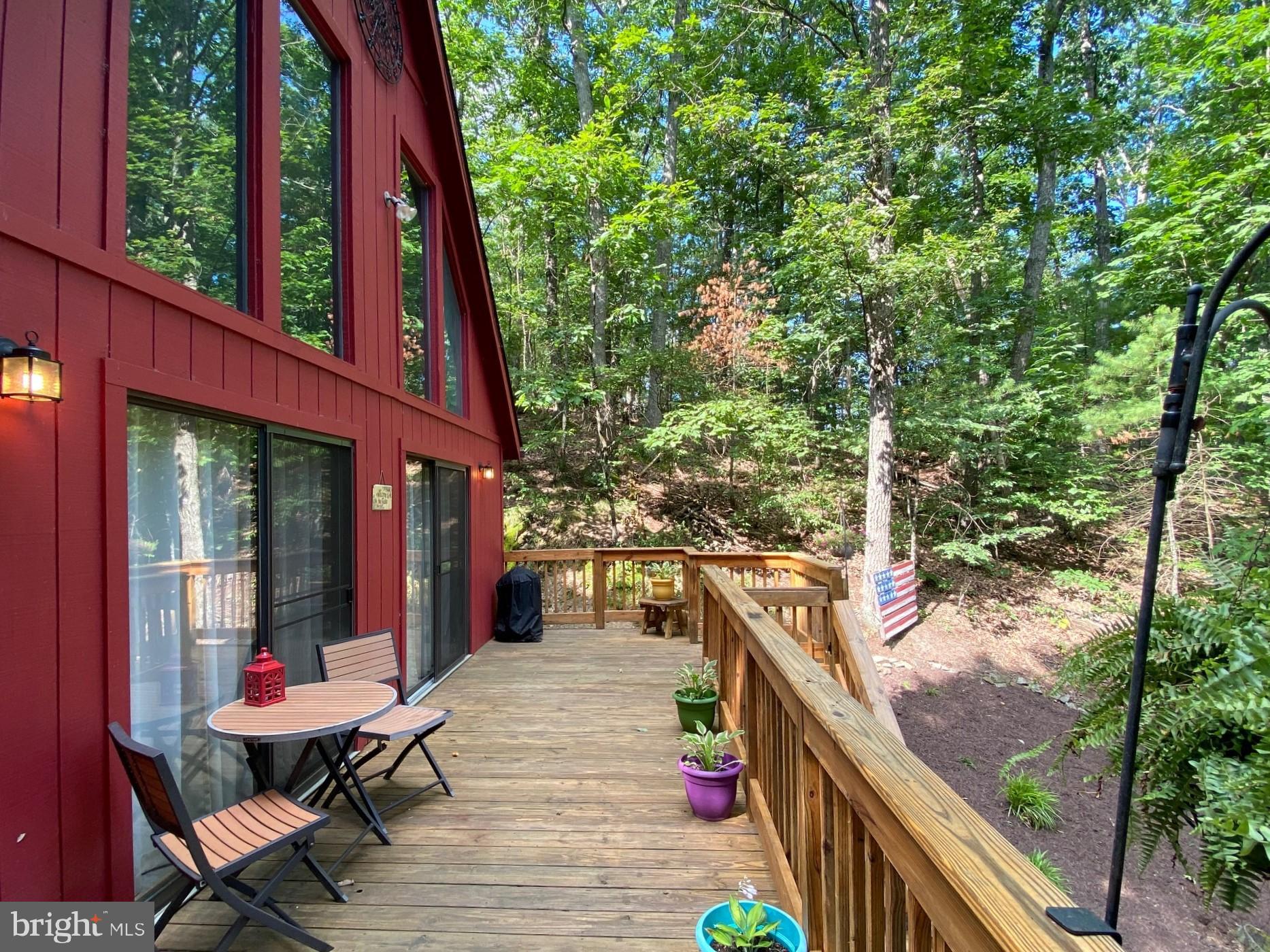 267 Susan Road Basye, VA 22842 - Photo 33 of 84 Main deck with doors to the main room