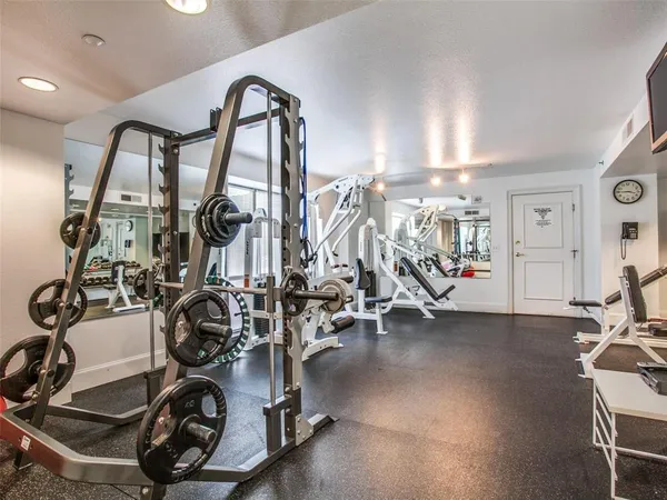 $4,300 | 4242 Lomo Alto Drive, Unit N72, Highland Park, TX 75219