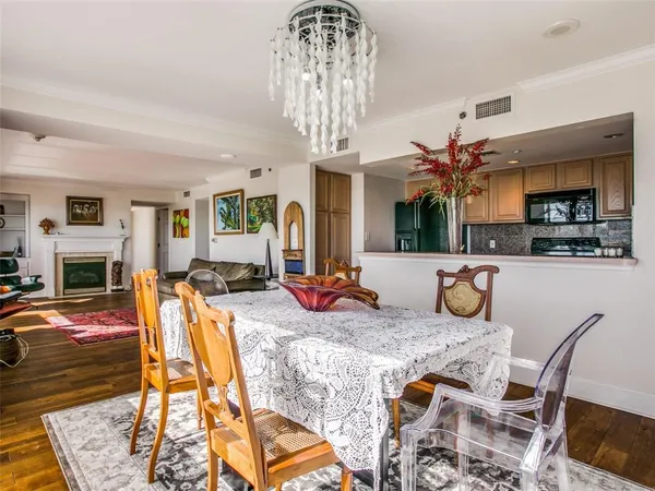 $4,300 | 4242 Lomo Alto Drive, Unit N72, Highland Park, TX 75219