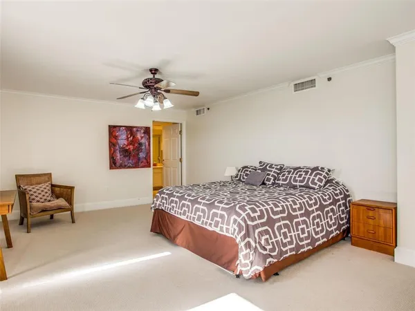 $4,300 | 4242 Lomo Alto Drive, Unit N72, Highland Park, TX 75219