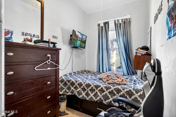 $249,999 | 1257 Broadway, Albany, NY 12204