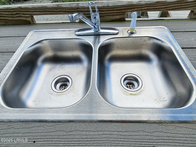 $750,000 | 2 Wrights Point Circle, Beaufort, SC 29902