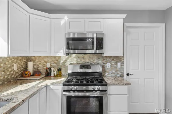 $419,500 | 204 Aspen Point, Glen Carbon, IL 62034