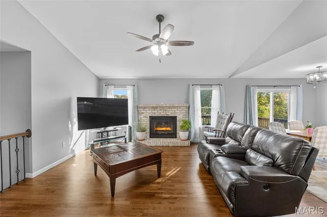 $419,900 | 204 Aspen Point, Glen Carbon, IL 62034