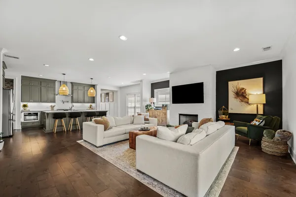$649,900 | 1009 North Church Street, Unit 17, Murfreesboro, TN 37130
