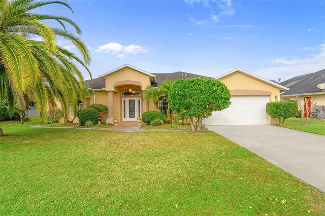 $385,000 | 16 London Drive, Palm Coast, FL 32137