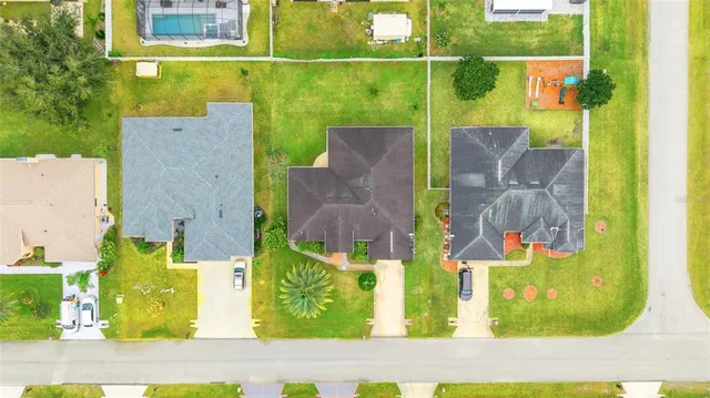 $385,000 | 16 London Drive, Palm Coast, FL 32137