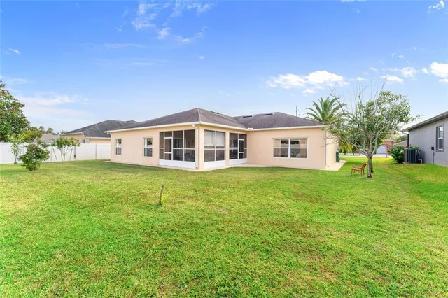 $385,000 | 16 London Drive, Palm Coast, FL 32137