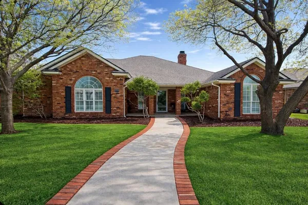 $399,999 | 9805 Utica Avenue, Lubbock, TX 79424