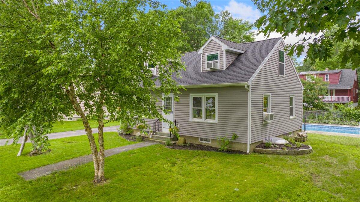 20 Mae Terrace Waterville, ME 04901 - Photo 3 of 47 03-20 Mae Terrace, Waterville, ME, 04901