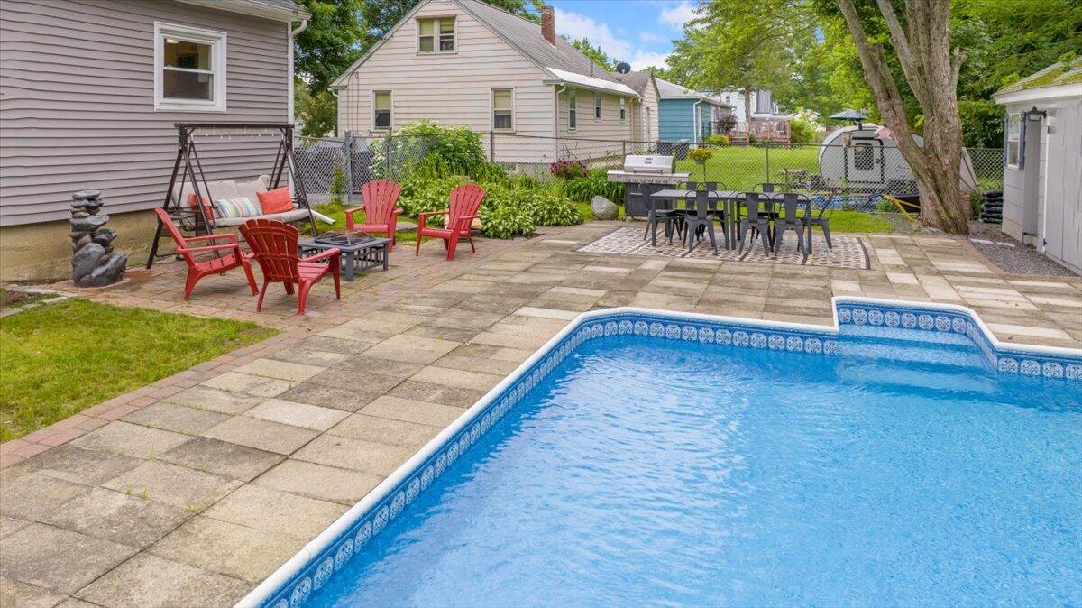 20 Mae Terrace Waterville, ME 04901 - Photo 6 of 47 52-20 Mae Terrace, Waterville, ME, 04901