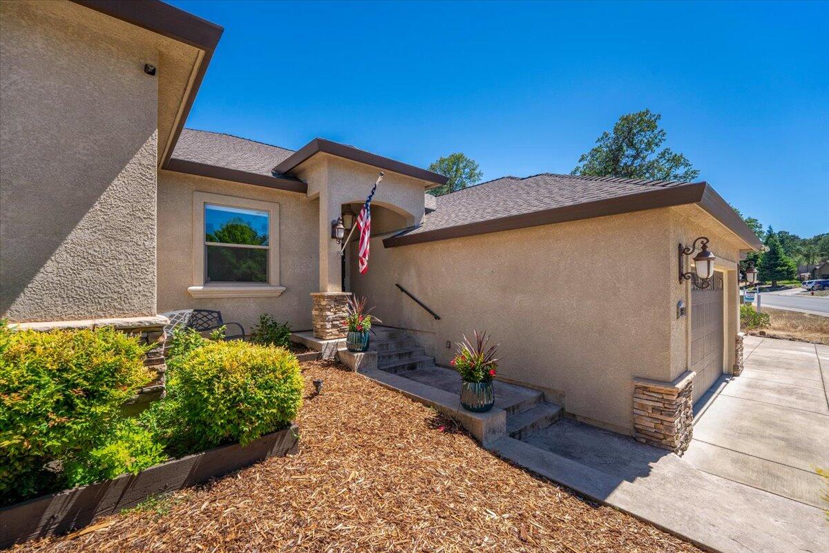 5697 Constitution Way Redding, CA 96003 - Photo 74 of 87 87-5697 Constitution Way - E-52