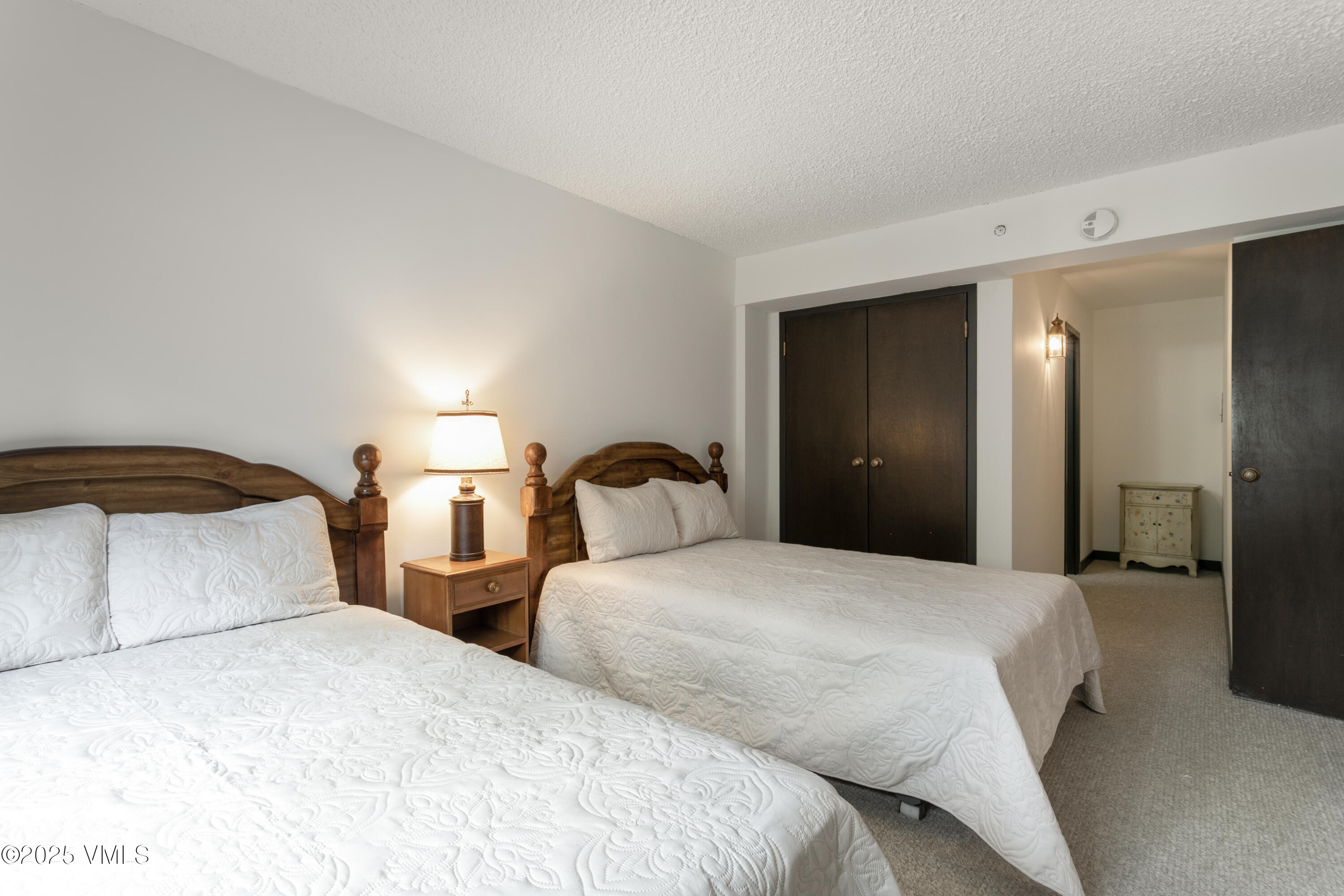 103 Willow Place, Unit 203 Vail, CO 81657 - Photo 12 of 22 Primary Bedroom