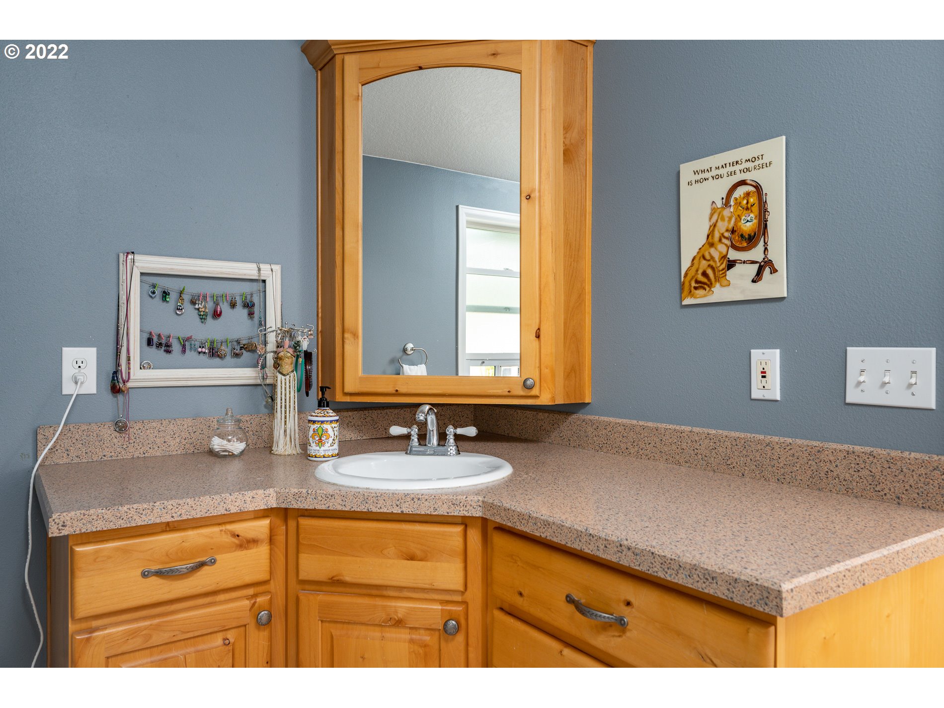 22592 Southeast Hoffmeister Road Damascus, OR 97089 - Photo 16 of 32 Gallery Image 16
