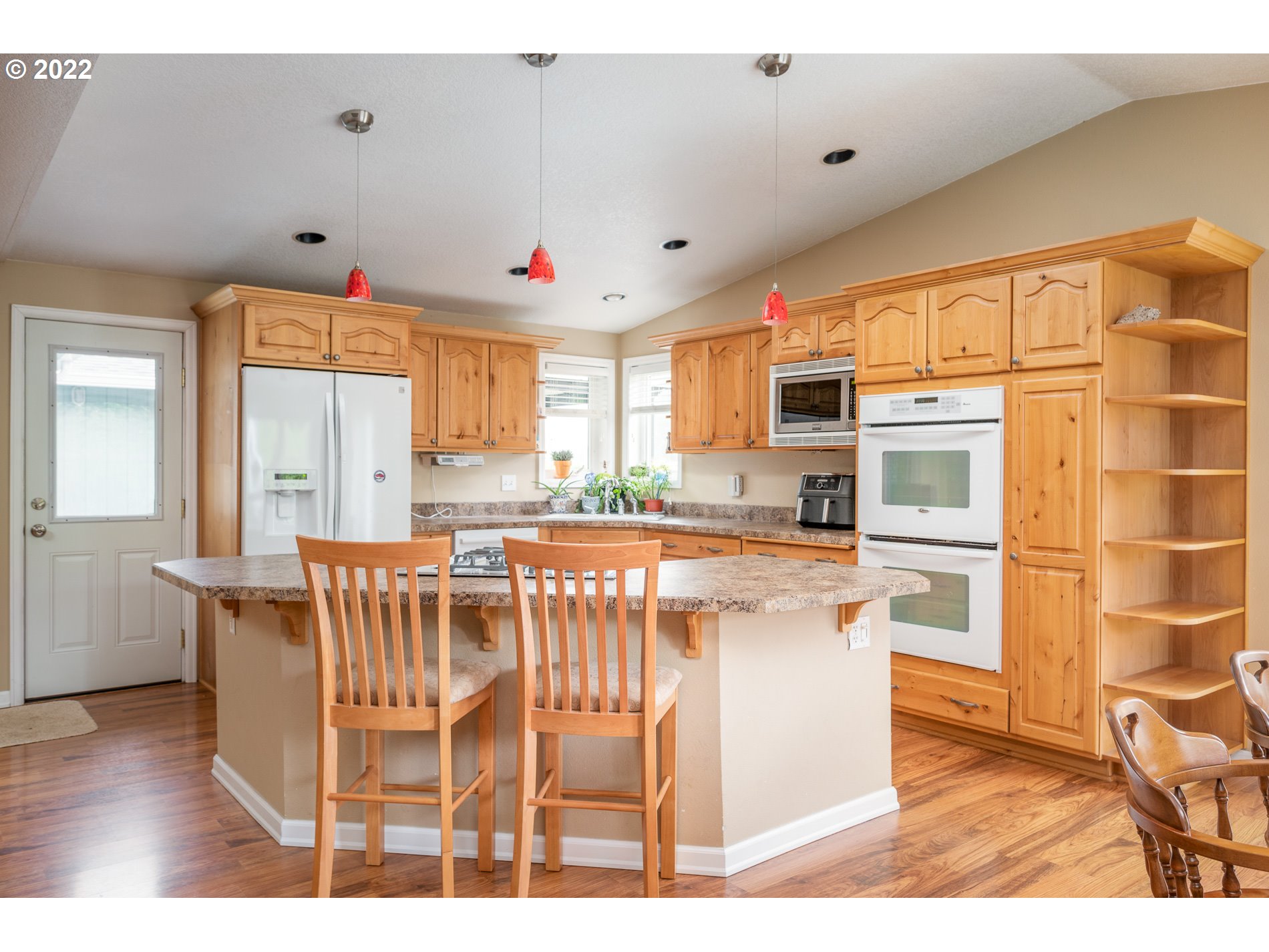 22592 Southeast Hoffmeister Road Damascus, OR 97089 - Photo 6 of 32 Gallery Image 6